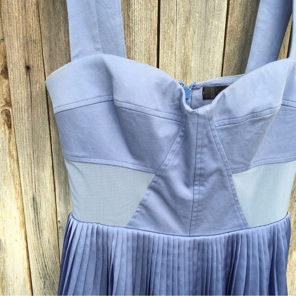 NWT Bebe Fit & Flare Dress Powder Blue M - Picture 4 of 15